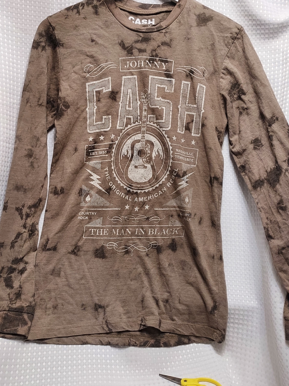 Ash Brown Tie-Dye ' Johnny Cash' Graphic Long Sleeve Tee